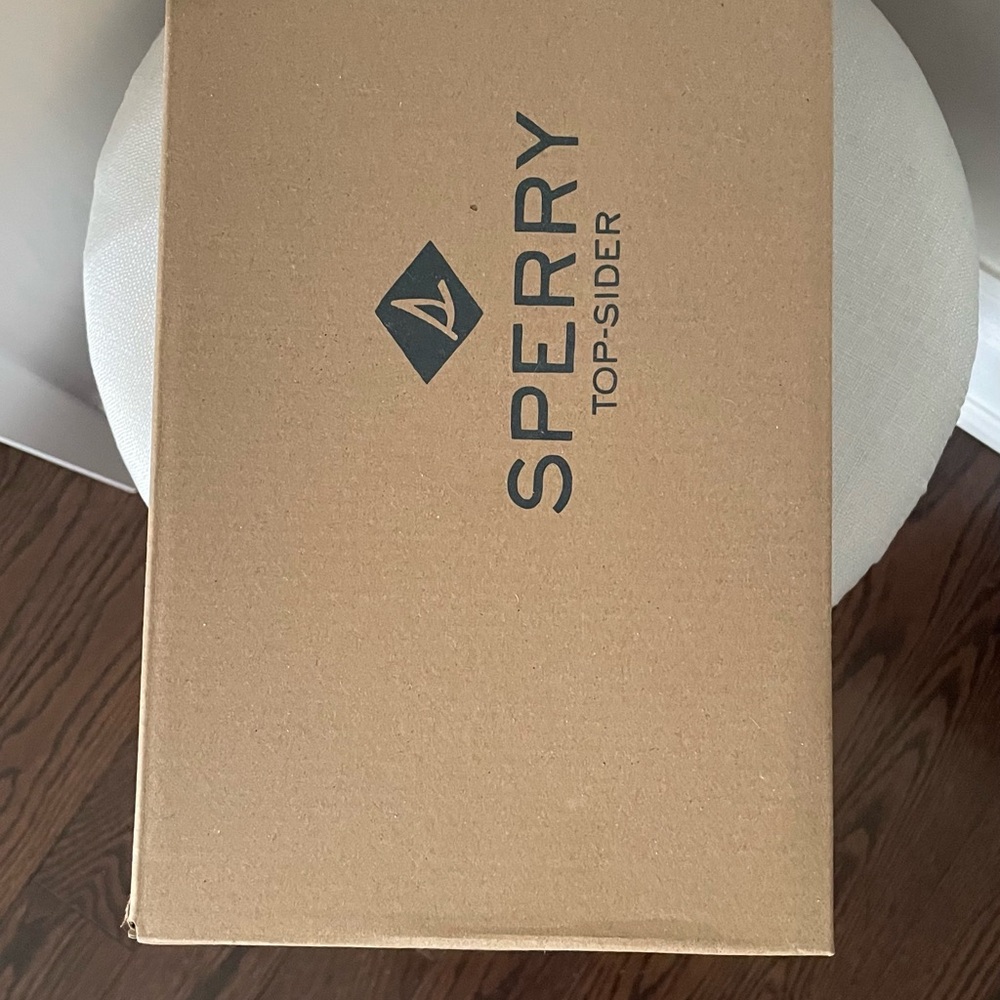SPERRY size 9.5 in like new condition - Picture 7 of 7